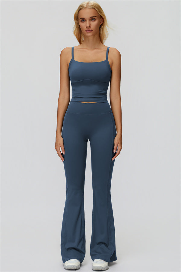 The Fyra Flared Leggings