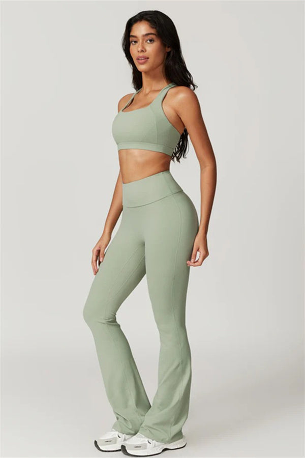 The Isabella Sports Bra Flares 2-Piece Set