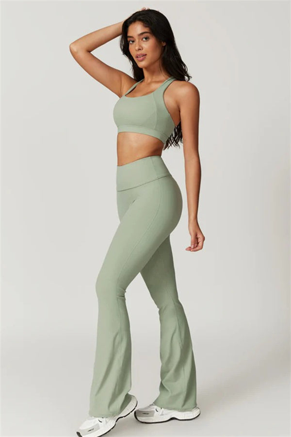 The Isabella Sports Bra Flares 2-Piece Set